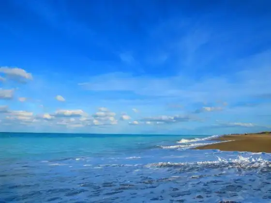 Kimberly Bergallis Memorial Beach Park image