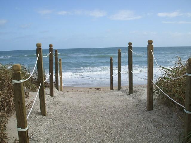 Beach Hotels in St. Lucie & Fort Pierce | Beachfront Hotels